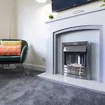 펜션 Cosy Modern 3 Bedroom House In 브래드퍼드