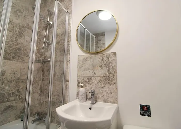 Hébergement de vacances Cosy Modern 3 Bedroom House In Bradford (West Yorkshire)